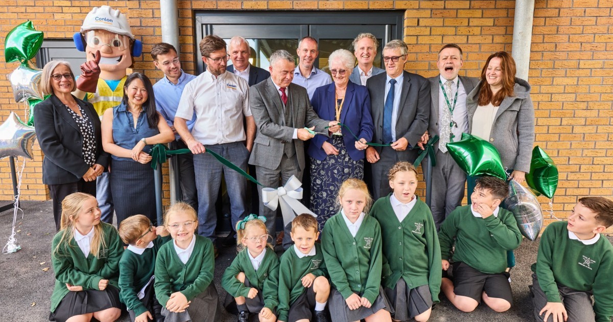Conlon Construction unveils one of the UK’s first net zero primary