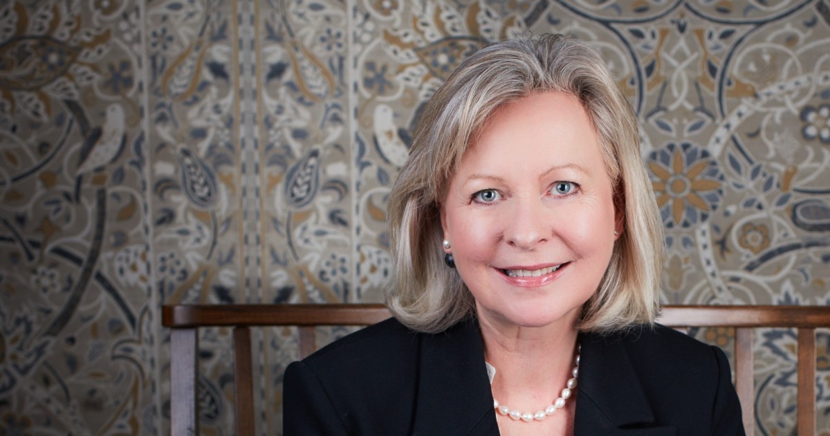 Inspiring Leaders – Lisa Montague, CEO, Sanderson Design Group plc