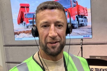 Tom Smith at Complete