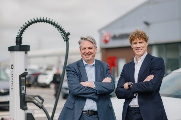 Michael Gibson and Roger Hunter