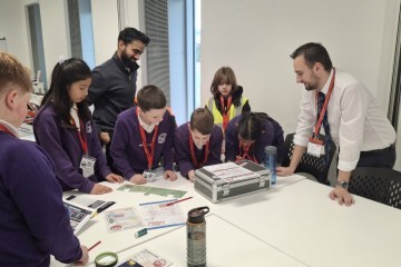 Primary School students take part in a STEM workshop at BAE Systems.