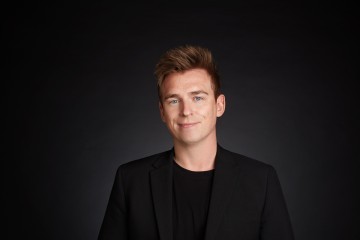 Adam Knappy Headshot