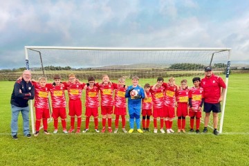 Barlick Barons U12s in their new Sally Harrison sponsored kit.jpg.jpg
