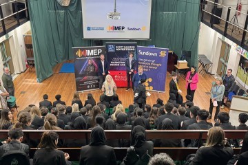 Business leaders from AmazingAccrington businesses spoke to students at Rhyddings and St Andrews CE Primary School.jpg.jpg