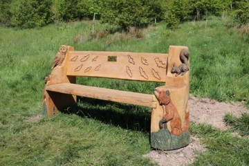 the-beautiful-memorial-bench-located-in-jubilee-woodland-in-hyndburn-in-memory-of-a-real-community-hero-sheila-mcvan.jpg