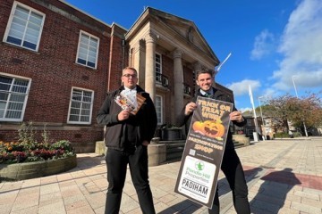 toby-burrows-and-tom-turner-of-pendle-hill-properties-launching-padihams-trick-or-treat-trail-press.jpeg