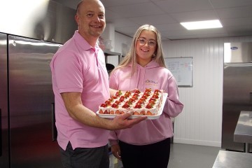 Matt and Matilda Gorgeous Cheesecakes.jpg.jpg