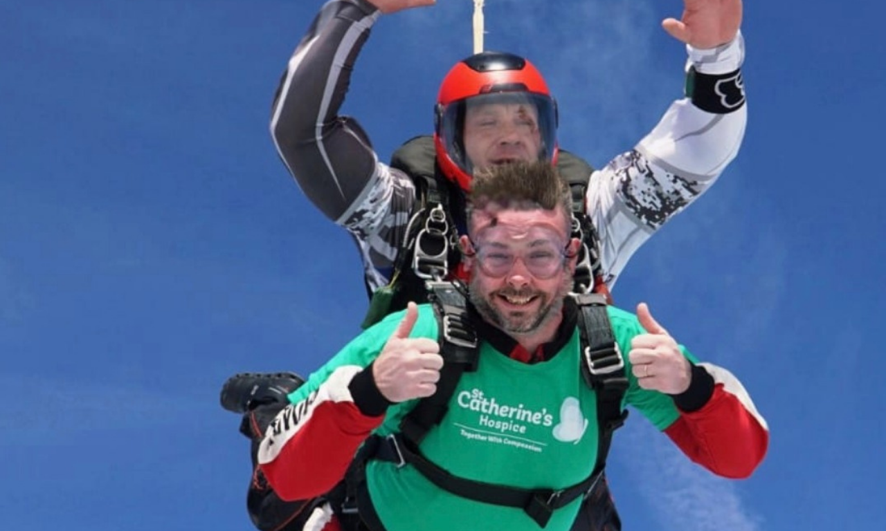 skydive.png.png