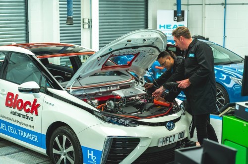 College adds hydrogen fuel training to automotive facility