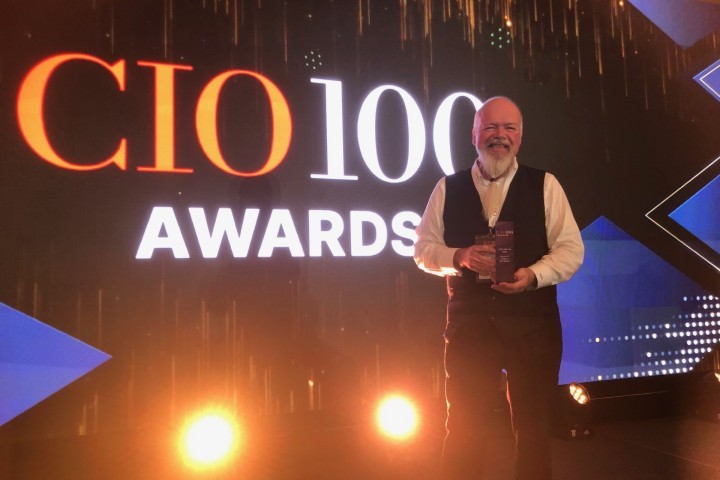 Andrew Dewhurst with the award win