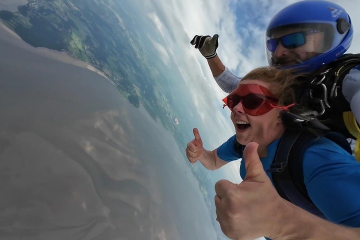 Vicky Cross enjoying the Freefall