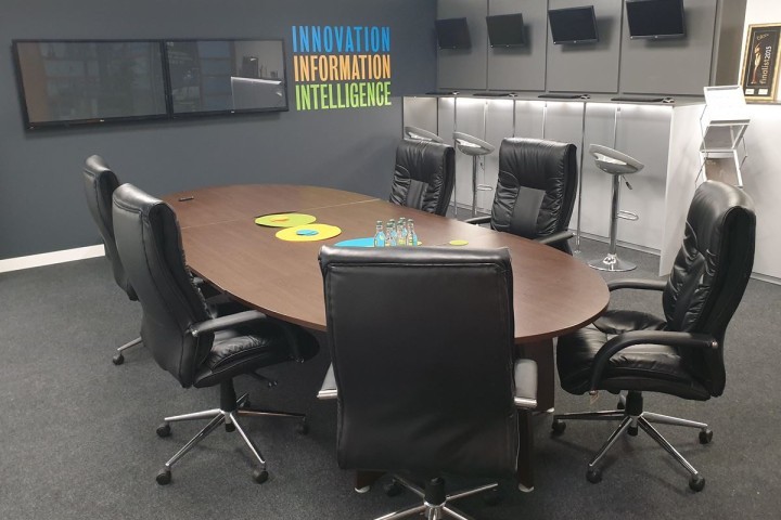business-insight-3s-experience-centre.jpg
