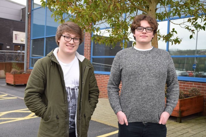 nelson-and-colne-college-oxbridge-students.jpg