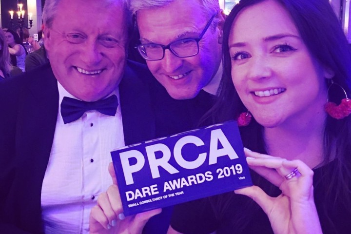 viva-dare-award.jpeg