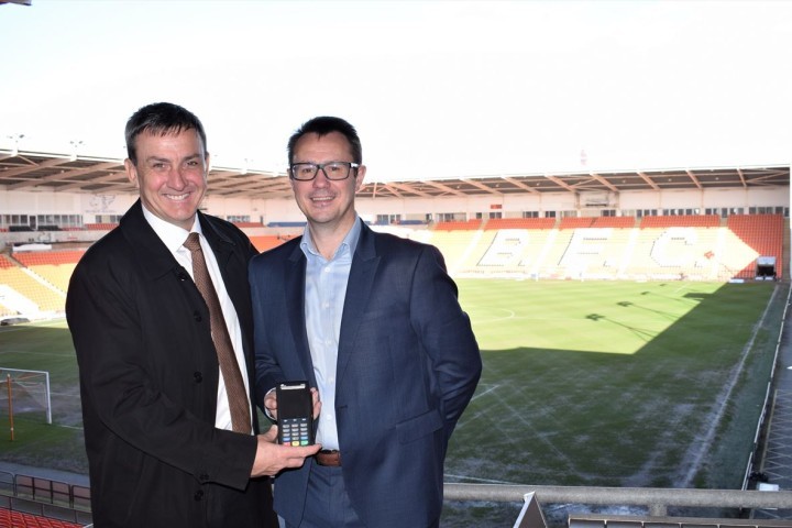andy-pilley-ben-hatton-card-saver-blackpool-fc.jpg