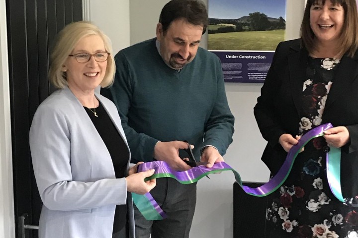 steve-waggott-cuts-ribbon-at-walmsley-wilkinson-associates.jpg