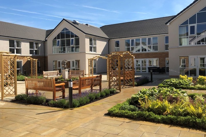 glenholme-holdingham-grange-care-home.jpg