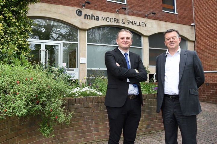 steven-cosgrove-left-with-jonathan-main-mha-moore-and-smalley.jpg