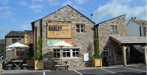 barley-mow-near-pendle.png