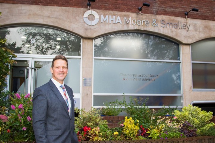 graham-gordon-managing-partner-at-mha-moore-and-smalley-1000x648.jpg