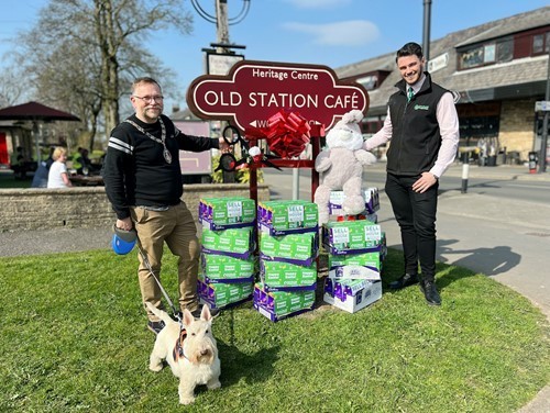 bryan-dalgleish-warburton-mayor-of-longridge-with-his-dog-itchy-and-thomas-turner-of-pendle-hill-properties-launching-the-event-in-longridge-press.jpeg