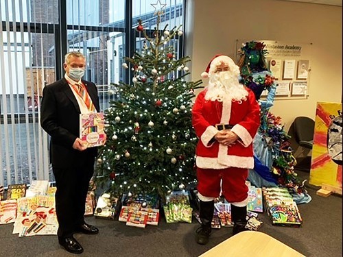 david-smyth-and-santa.jpg