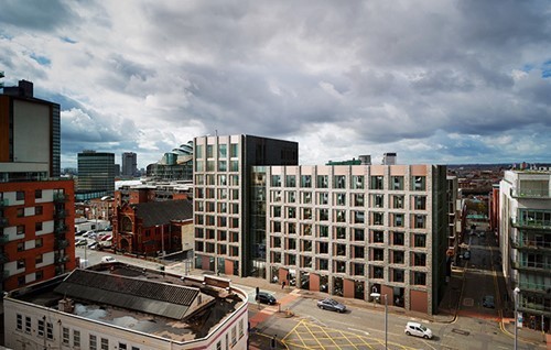 mi2006_arcv_timgroom_manchester_hilton_cgis_view02_final-lo.jpg