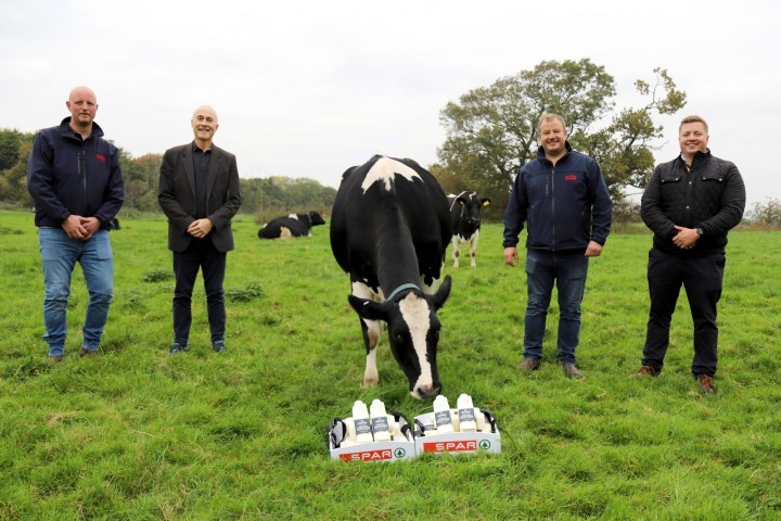 Ann Forshaw's x Clifton Dairies Whole Milk V4 1.jpg.jpg