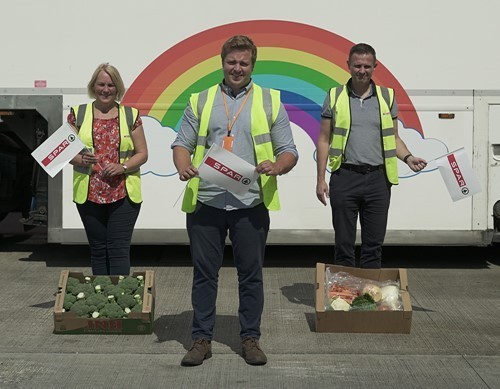 kate-hornby-jnh-hornby-wilf-whittle-and-stuart-lee-huntapac-sm.jpg