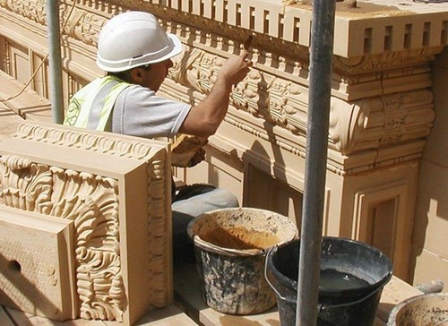 member-of-the-darwen-terracotta-team-working-on-the-royal-albert-halls-new-south-porch-project.jpg