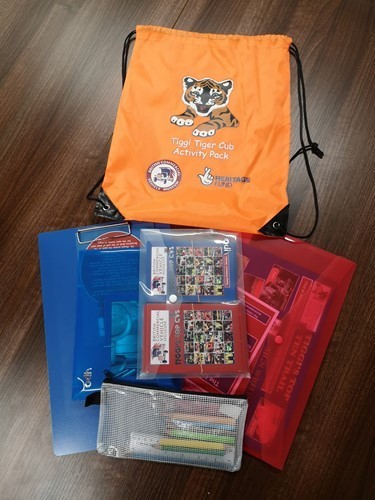 tiggi-tiger-cub-pack-contents.jpg