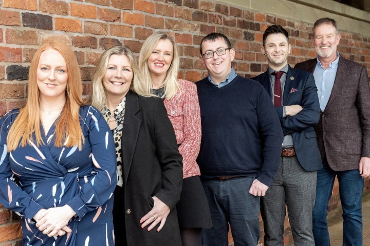 l-r Emma Plachciak, Kath Lord-Green, Laura Weldon, Chris Burn, Ben Whitfield, Steve Edge, Photo Credit Alison McMath.jpg.jpg