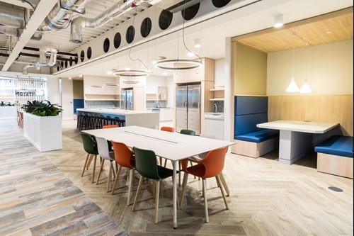 office-interior-pda-171113_c4377-edit.jpg