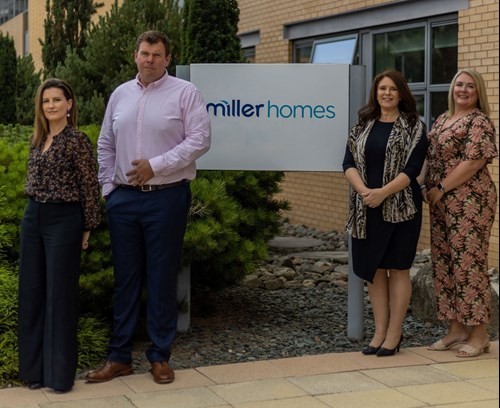 l-r-nikki-burns-david-brackley-leanne-feeley-and-clare-noakes.jpg