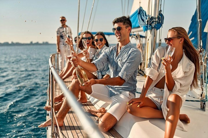 sailing-yacht-corporate-event.jpeg.jpg