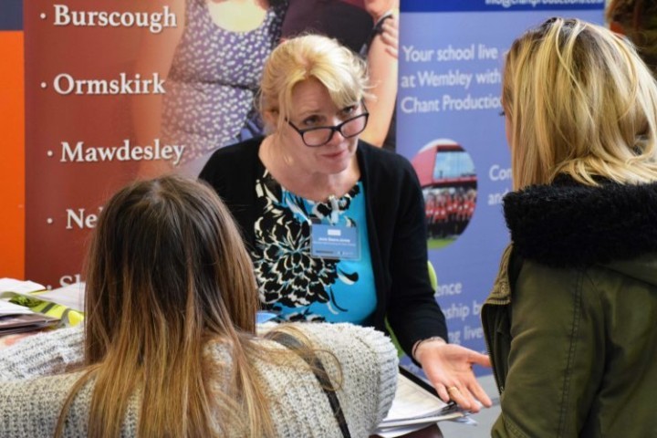 nelson-and-colne-college-careers-expo-1000x500.jpg