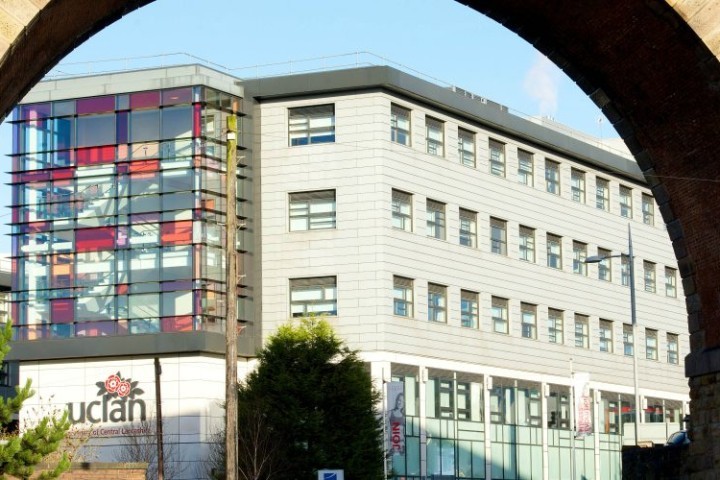 uclan-burnley-arches-1000x500.jpg