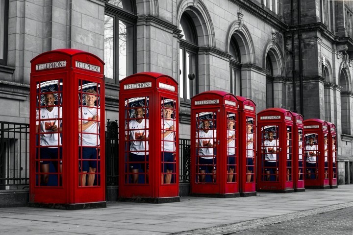 The nine phone boxes with arts