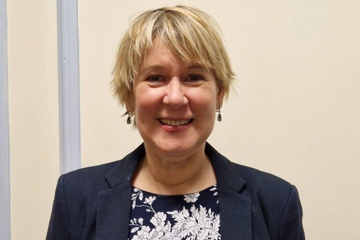 Coun Valerie Wise