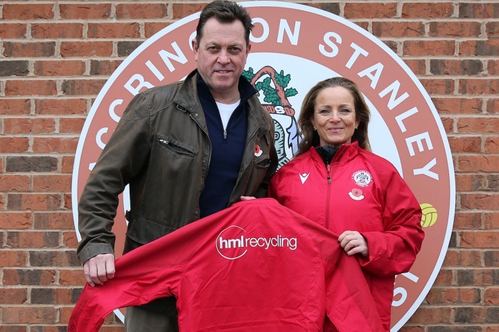 Stuart Rogan of HML and Sami Smithson Chair of ASWFC.JPG.jpg