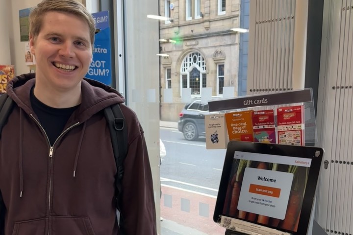 Matt Zeunert checking out the self checkouts landscape.jpg.jpg